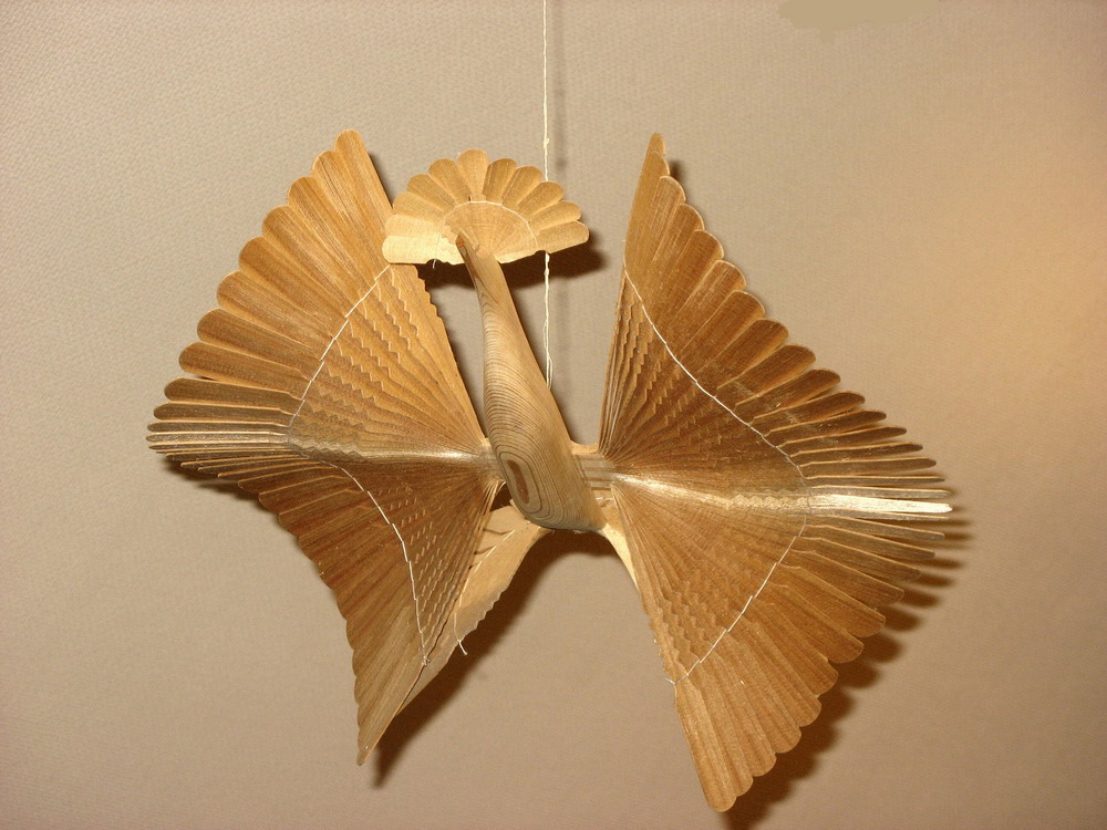 Как за 9 минут сделать «Птицу счастья» из бумаги. Оригами птица.